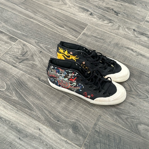 Adidas 10.5 satin London/Hongkong zip-back consortiums special edition. main image 3